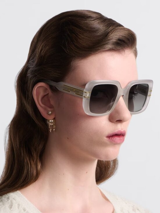 Dior Women Sunglasses Beige Smoke Gradient Square DIORSIGNATURE S11I 78A1 NEW
